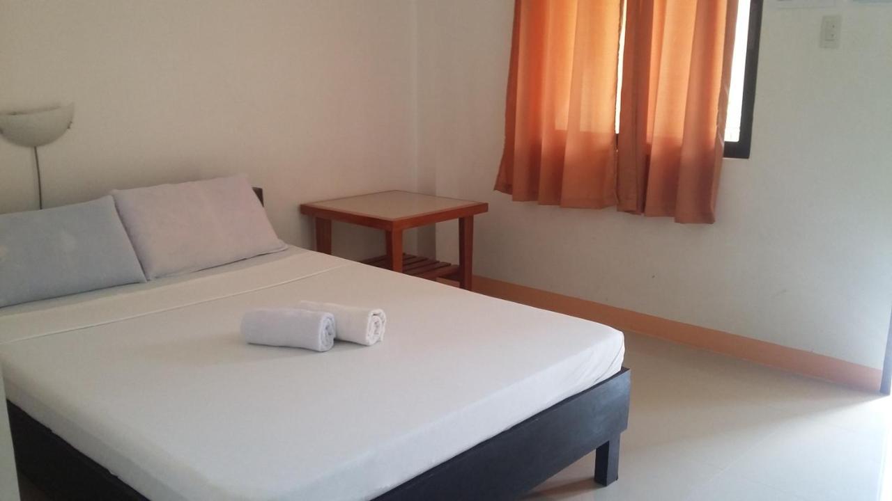 Reddoorz Plus @ Sla Divina Panglao Bohol Екстер'єр фото